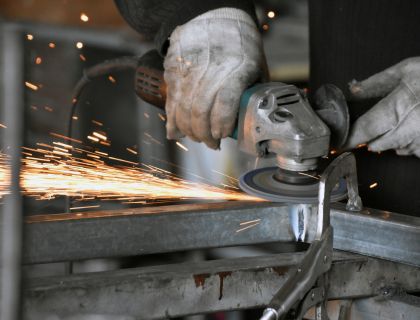 Manutenção em geral de portas de aço